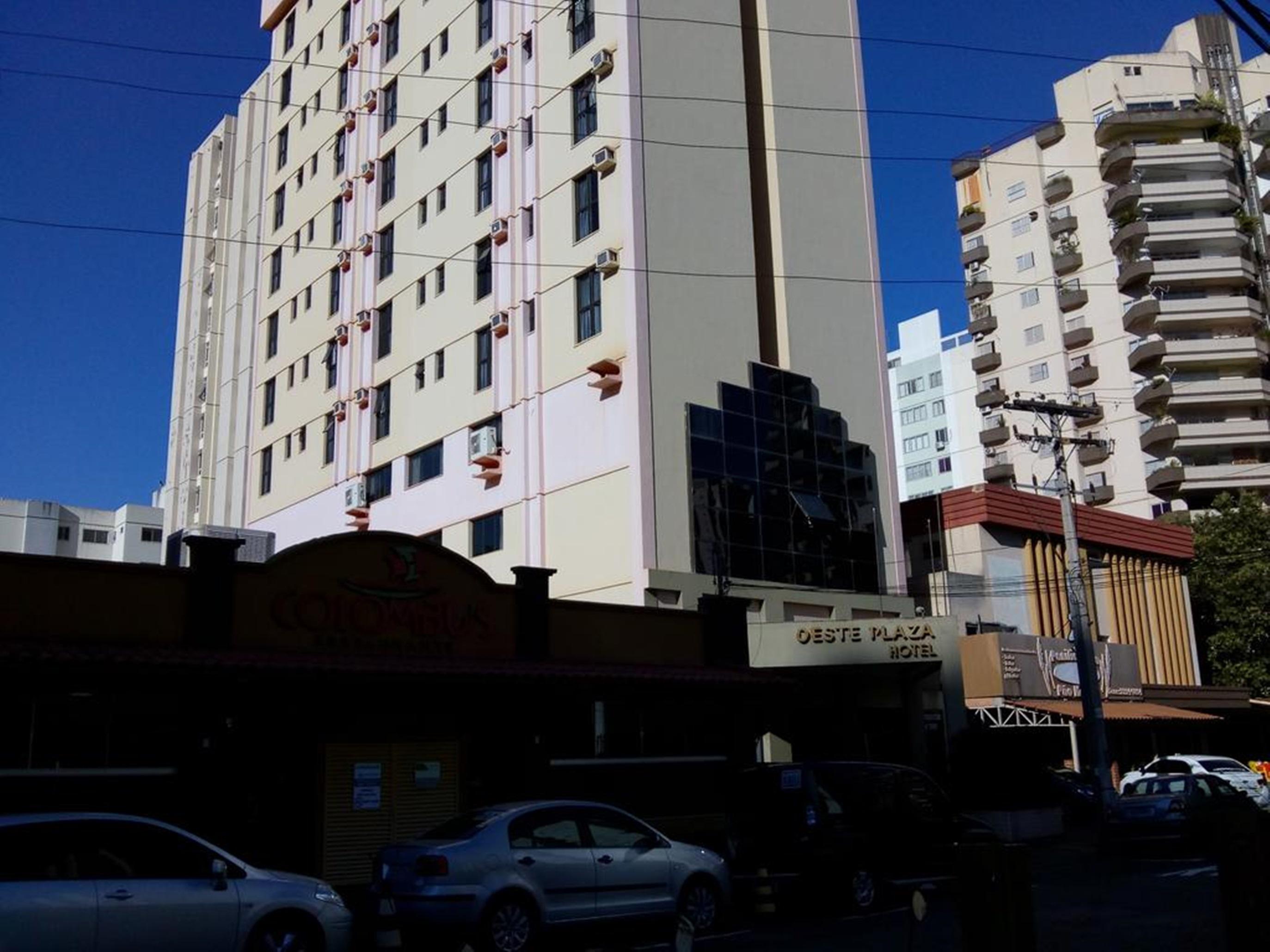 Oft Plaza Oeste Hotel Гояния Екстериор снимка